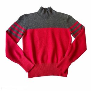 Calvin Klein Sweater Women’s L Red Gray Stripes Snap Cowl Neck Retro Classic